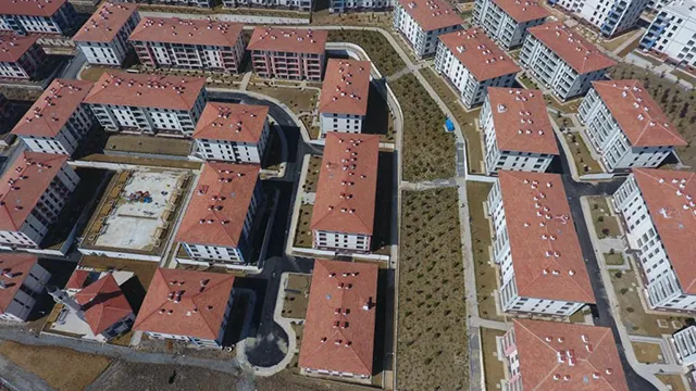 İSTANBUL İLİ ESENLER İLÇESİ GÜNEY PROJE ALANI KENTSEL DÖNÜŞÜM VE GELİŞİM PROJESİ 1.ETAP 1.BÖLGE 531 ADET KONUT VE 1 ADET MESCİT İNŞAATLARI İLE ALTYAPI VE ÇEVRE DÜZENLEMESİ İŞİ