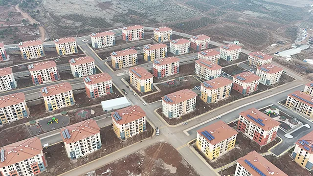 HATAY İLİ HASSA İLÇESİ AŞAĞIKARAFAKILI MAHALLESİ 1.ETAP 1007 ADET KONUT (+9 KD) İNŞAATI İLE ALTYAPI VE ÇEVRE DÜZENLEMESİ İŞİ