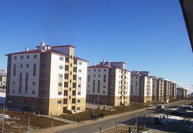 VAN ERCİŞ 256 ADET YOKSUL KONUTU, 288 ADET KONUT, 1 ADET SOSYAL TESİS İLE ALTYAPI VE ÇEVRE DÜZENLEMESİ İNŞAATI İŞİ